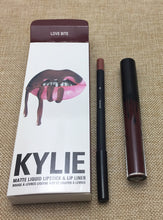 Load image into Gallery viewer, 2018 hot new KYLIE matte lipstick+lips pencil makeup lasting waterproof liquid lip gloss kilie lipstick kyliejenner lip