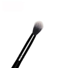 Load image into Gallery viewer, New Makeup Brush Eye Shadow Brush Eyeshadow Smudge Tool Nylon Hair Soft Comfortable Makeup Tool Kuas eye shadow
